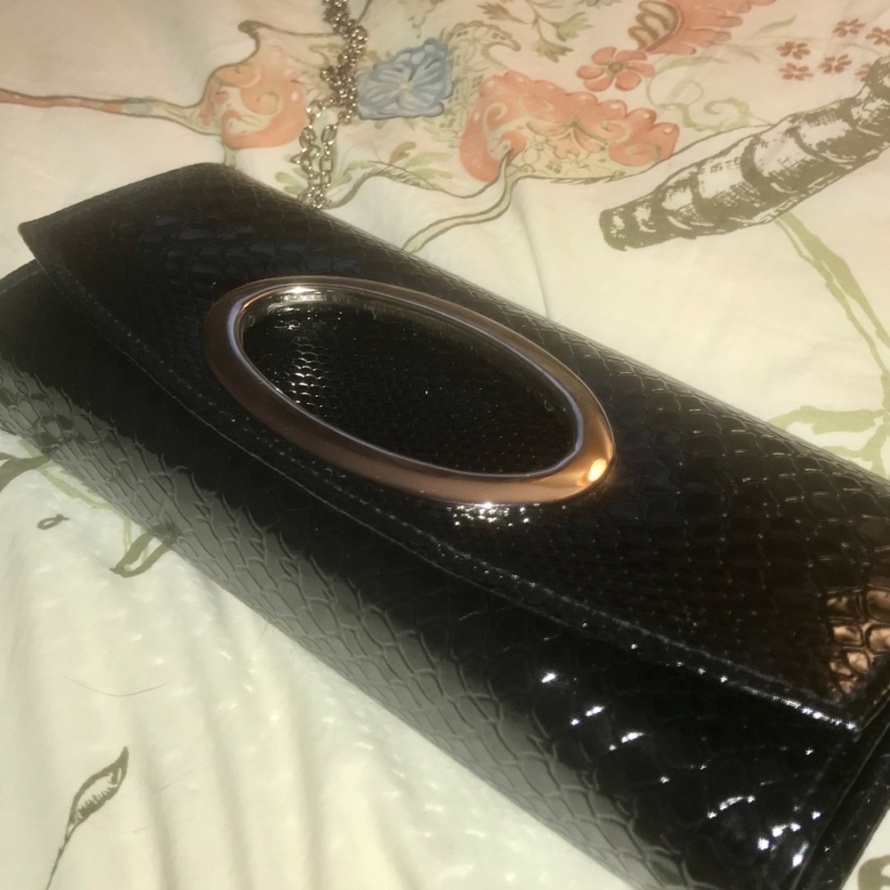 Classy Black Clutch or use over Shoulder Chain